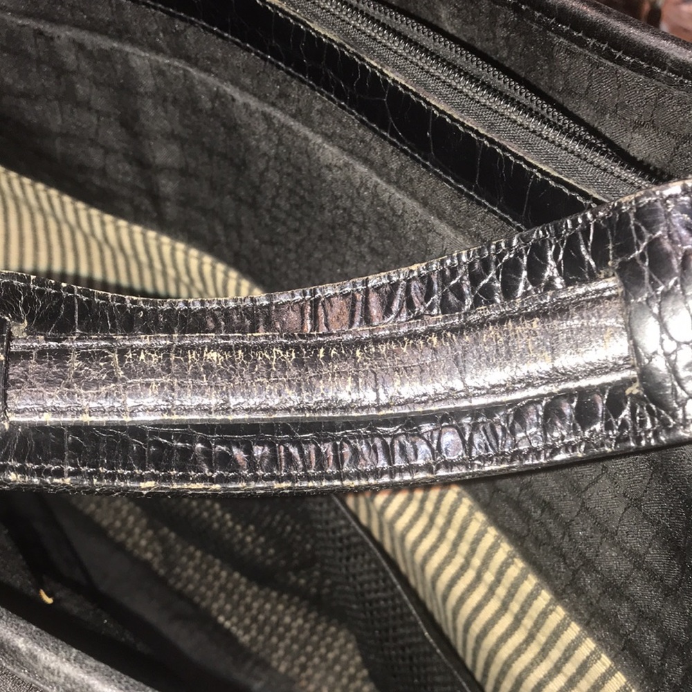 Brighton Luggage/Travel Bag - Picture 11 of 12